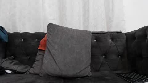 Snapshot of niklause_froid chatting on March 8, 12:31 am niklause_froid online show from March 8, 12:31 am