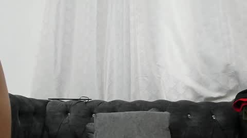 Snapshot of niklause_froid chatting on January 17, 12:21 pm niklause_froid online show from January 17, 12:21 pm