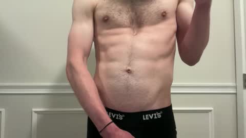 niko9inches online show from April 20, 6:10 pm