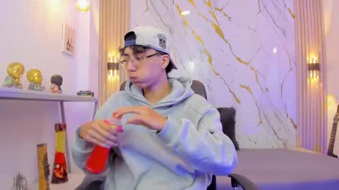    online show from April 27, 4:09 am