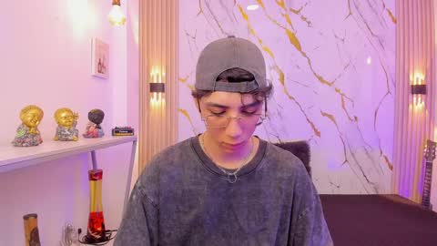    online show from April 8, 4:57 am