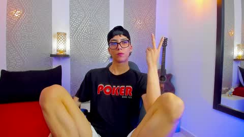 Snapshot of nikolay_gregori chatting on January 31, 4:25 am online show from January 31, 4:25 am