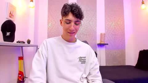    online show from November 6, 4:37 am