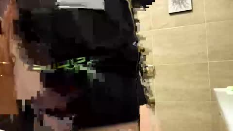 Niks online show from November 26, 5:10 am