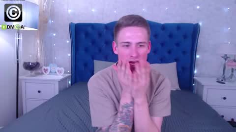 Nick online show from March 1, 7:37 pm