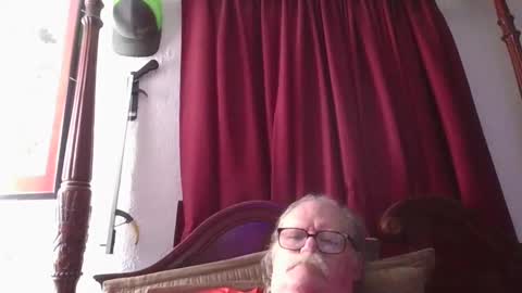 Snapshot of nipplechaser chatting on February 9, 2:06 am nipplechaser online show from February 9, 2:06 am