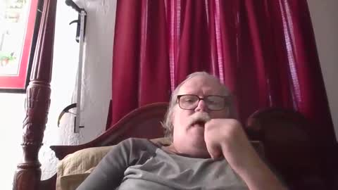 Snapshot of nipplechaser chatting on February 24, 6:36 pm nipplechaser online show from February 24, 6:36 pm