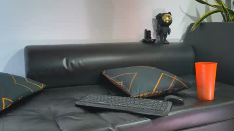 Snapshot of nixon347932 chatting on September 30, 8:34 pm Nicolas Muscle online show from September 30, 8:34 pm