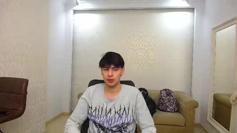 NixonGale online show from February 2, 11:29 am