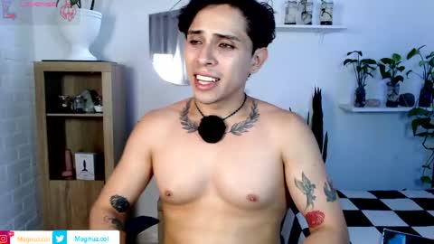 x online show from May 14, 10:08 pm