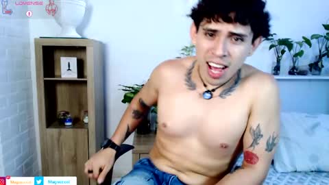 x online show from May 9, 9:49 pm