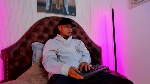 Noah Blake online show from January 14, 3:00 am