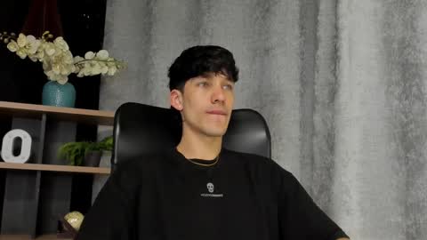 Snapshot of noah_brigth chatting on February 25, 3:09 am Noah Brigth online show from February 25, 3:09 am