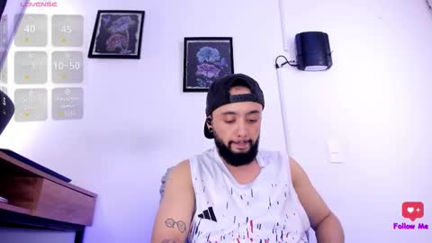 noah_devil_ online show from November 5, 2:24 am