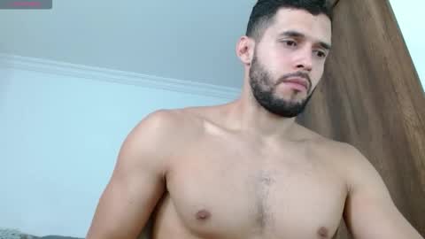 Snapshot of noah_jhonsonn chatting on October 9, 1:38 pm Noah online show from October 9, 1:38 pm