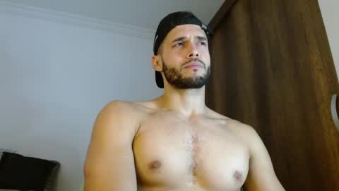 Noah online show from April 24, 3:25 pm