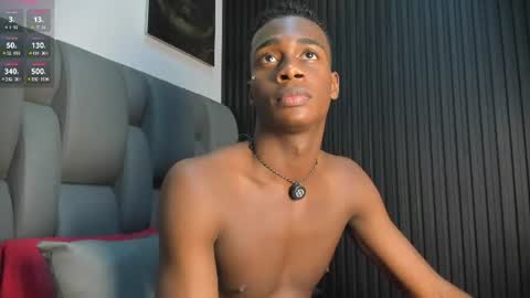 noah_johes online show from June 15, 8:45 pm