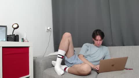 Snapshot of noah_lawson chatting on September 19, 4:18 pm noah_lawson online show from September 19, 4:18 pm