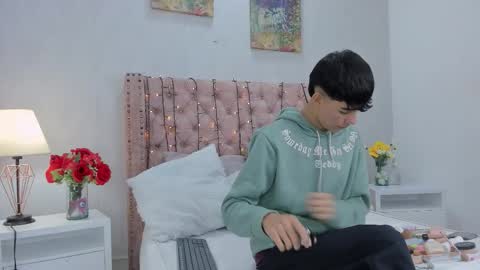 NOAH online show from February 20, 10:39 am