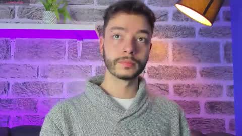    online show from March 8, 12:09 pm