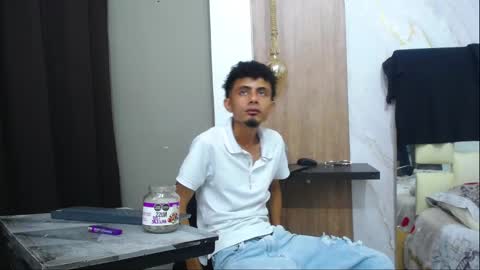 Snapshot of noah_the_kingmaster chatting on September 29, 3:41 pm NOAH online show from September 29, 3:41 pm