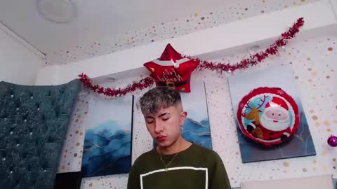 Noah online show from December 28, 12:36 pm