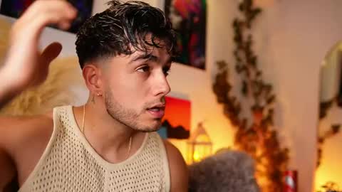 kevin online show from April 25, 8:39 pm