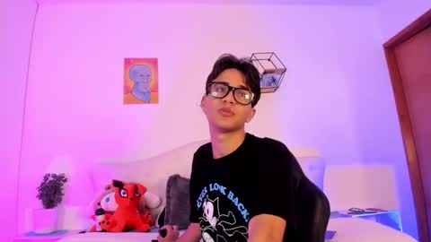 Snapshot of noha_natan chatting on October 25, 12:18 pm noha_natan online show from October 25, 12:18 pm