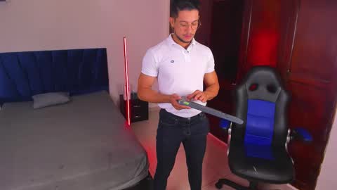 Im Nolan  online show from March 28, 9:04 pm