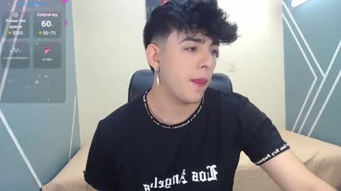 Snapshot of nolan_twink chatting on March 2, 5:41 pm Nolan online show from March 2, 5:41 pm
