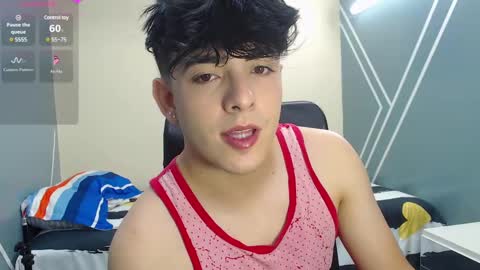 Snapshot of nolan_twink chatting on February 11, 5:40 pm Nolan online show from February 11, 5:40 pm