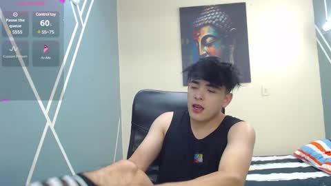 Snapshot of nolan_twink chatting on February 13, 5:44 pm Nolan online show from February 13, 5:44 pm