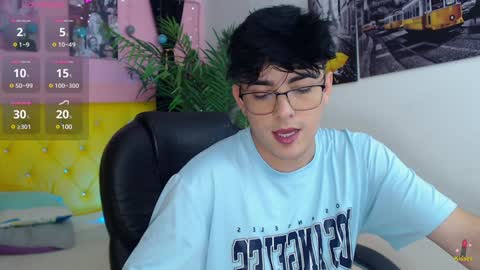 Snapshot of nolan_twink chatting on January 25, 6:35 pm Nolan online show from January 25, 6:35 pm