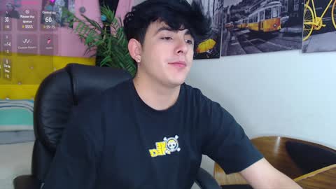 Snapshot of nolan_twink chatting on January 21, 5:49 pm Nolan online show from January 21, 5:49 pm
