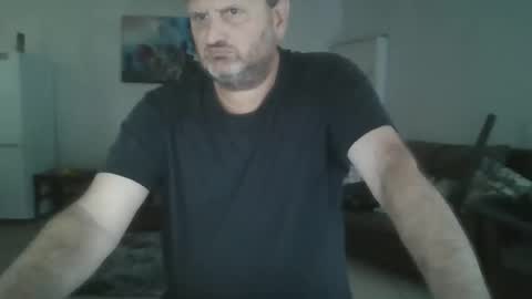 Nollie online show from February 26, 5:09 am