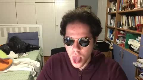 nongay379444 online show from January 4, 4:32 pm