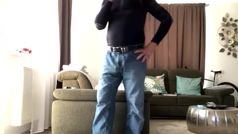 noowak1970 online show from September 14, 2:41 pm