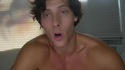 Snapshot of not_alexstone chatting on September 17, 7:26 pm not_alexstone online show from September 17, 7:26 pm