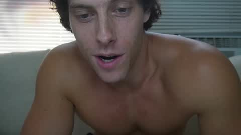 Snapshot of not_alexstone chatting on September 18, 7:27 pm not_alexstone online show from September 18, 7:27 pm