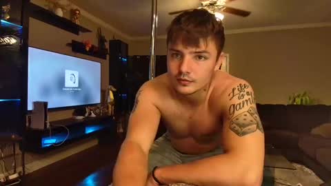 Riley online show from September 22, 7:19 am