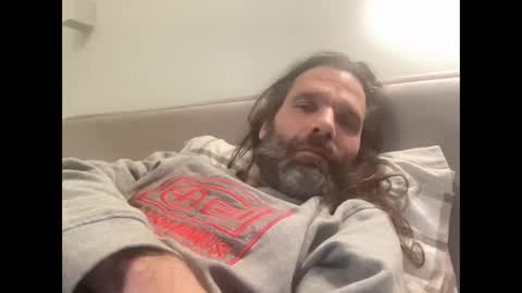 Snapshot of notthatkindofguy6666 chatting on January 17, 12:31 am notthatkindofguy6666 online show from January 17, 12:31 am