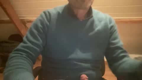 noux69 online show from November 4, 9:38 pm