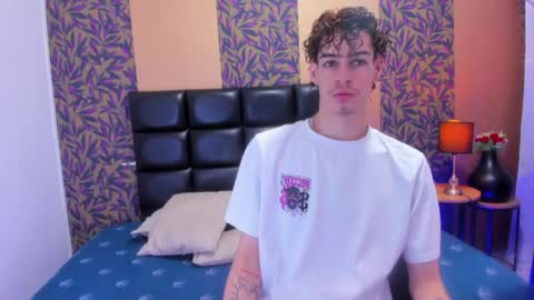 Nova Salvatore online show from April 28, 4:17 am