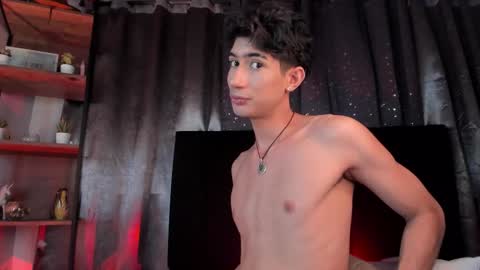 Nova online show from November 14, 9:38 pm