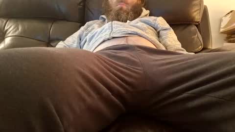 Snapshot of nudestud887 chatting on October 19, 5:34 am nudestud887 online show from October 19, 5:34 am