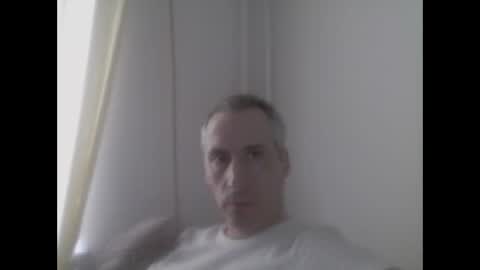 number3invictims online show from December 3, 8:42 am