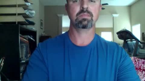 nvrenuff1979 online show from April 29, 6:58 pm