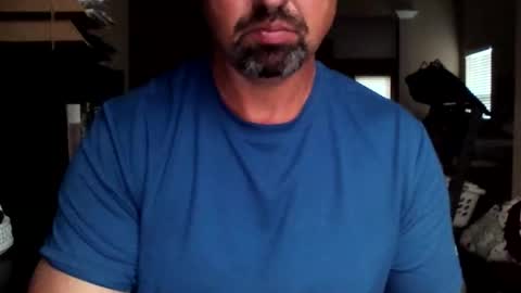 Snapshot of nvrenuff1979 chatting on October 2, 11:36 am nvrenuff1979 online show from October 2, 11:36 am