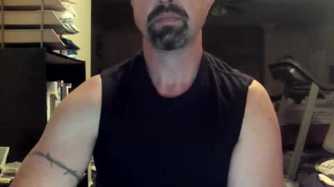 Snapshot of nvrenuff1979 chatting on September 11, 9:52 am nvrenuff1979 online show from September 11, 9:52 am