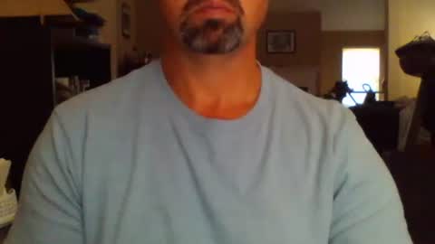 nvrenuff1979 online show from December 20, 2:57 pm